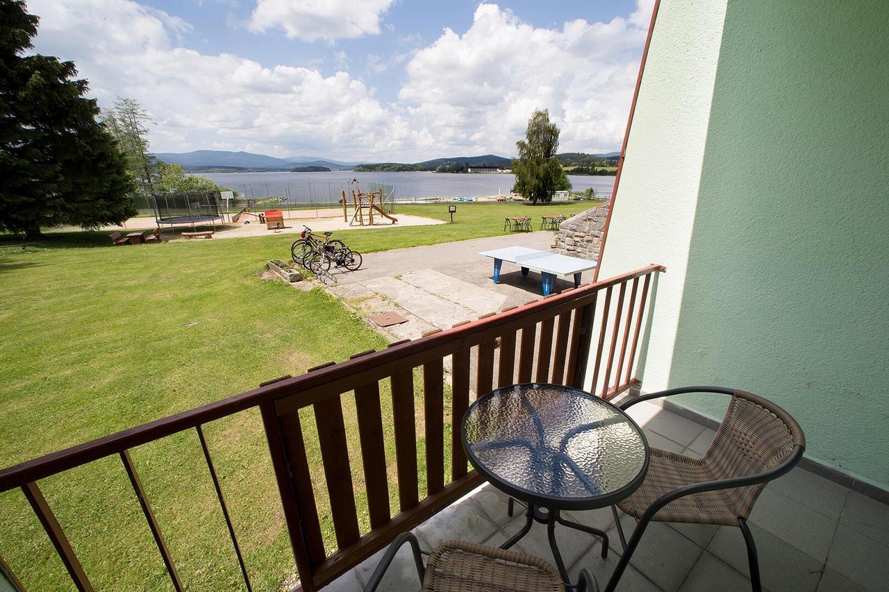 Hotel Racek Černá v Pošumaví Dış mekan fotoğraf