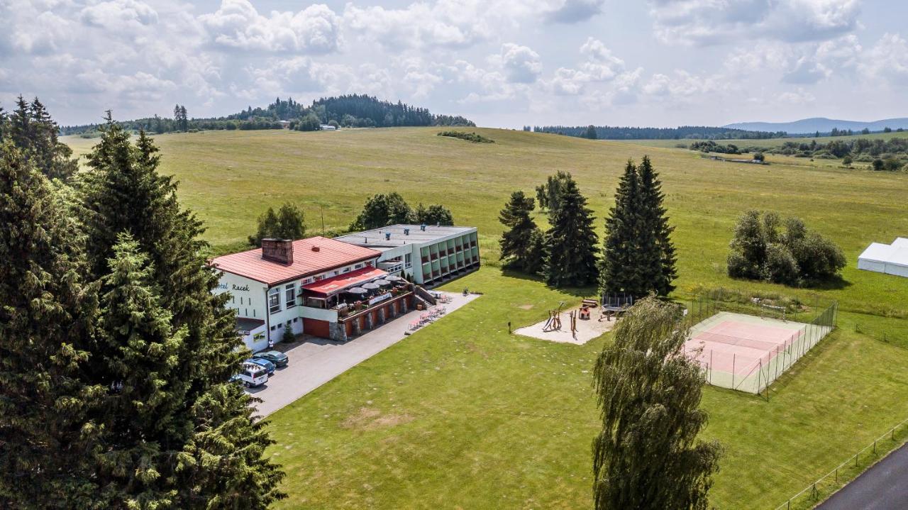 Hotel Racek Černá v Pošumaví Dış mekan fotoğraf